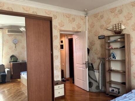 1-комнатная квартира, 32 м², İçəri Şəhər: 175 000 ₼ 2