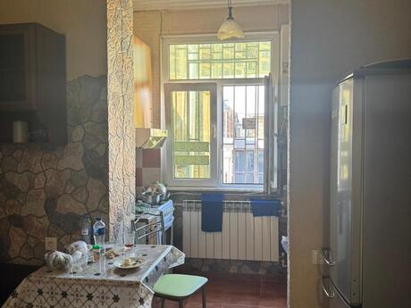 1-комнатная квартира, 32 м², İçəri Şəhər: 175 000 ₼ 5
