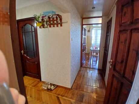 4-room apartment for rent, 110 m², Neftçilər: 200 ₼/mo 2