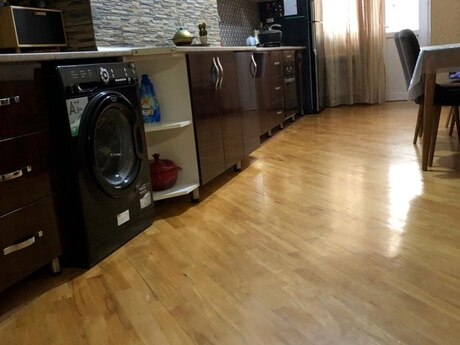 Kirayə 3 otaqlı mənzil, 140 m², Qara Qarayev: 1 000 ₼/ay 2