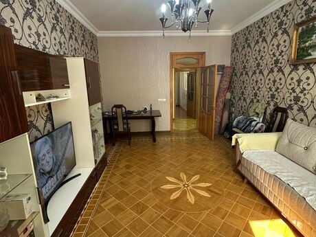 3 otaqlı mənzil, 80 m², Qara Qarayev: 219 999 ₼ 2