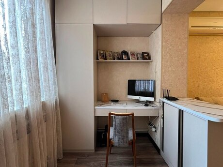 4 otaqlı mənzil, 90 m², Azadlıq Prospekti: 215 000 ₼ 4