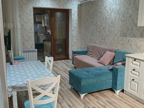 Аренда: 2-комнатная квартира, 45 м², Bakıxanov: 650 ₼/мес 2