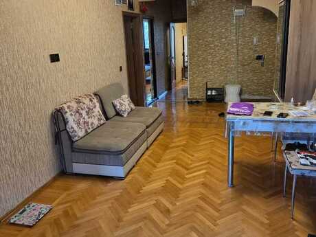 4-room apartment, 130 m², Azadlıq Prospekti: 285 000 ₼ 3