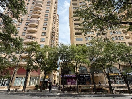 Elan №6433753 - Bakı, Nizami m., 3 otaqlı, 146 m², 12/20 mərtəbə