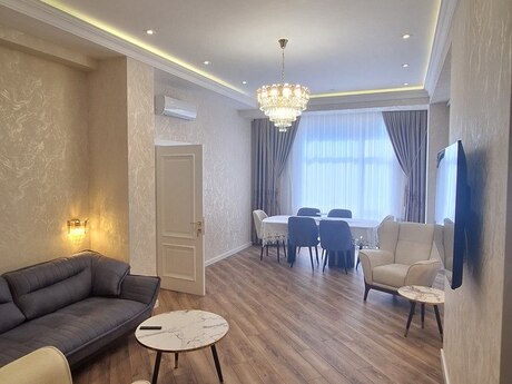Kirayə 3 otaqlı mənzil, 120 m², 28 May: 1 700 ₼/ay 2