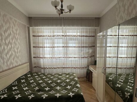 4 otaqlı mənzil, 130 m², Elmlər Akademiyası: 300 000 ₼ 5