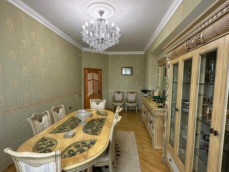 4 otaqlı mənzil, 130 m², Elmlər Akademiyası: 300 000 ₼ 4