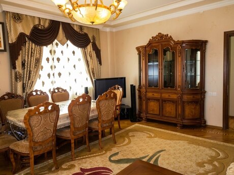 Kirayə 3 otaqlı mənzil, 120 m², Nəriman Nərimanov: 999 ₼/ay 2