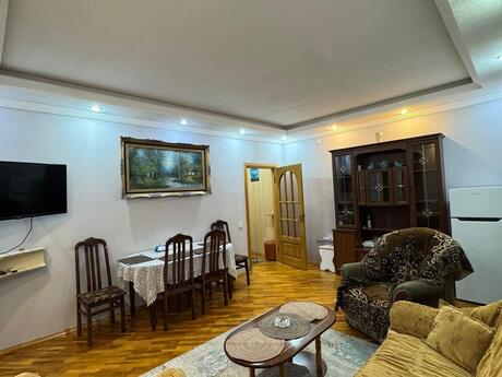 Kirayə 2 otaqlı mənzil, 90 m², 28 May: 830 ₼/ay 5