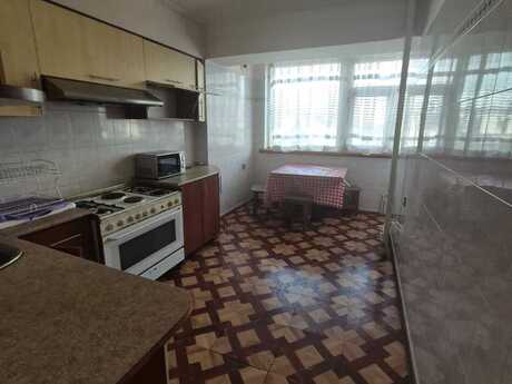 Kirayə 3 otaqlı mənzil, 120 m², 28 May: 1 100 ₼/ay 5