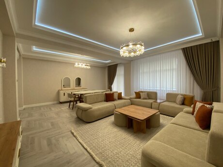 Kirayə 4 otaqlı mənzil, 200 m², Ağ şəhər: 3 500 ₼/ay 2