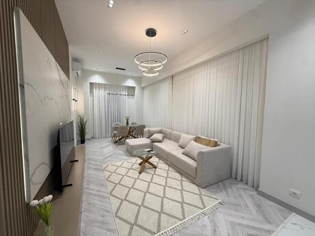 Kirayə 3 otaqlı mənzil, 120 m², Knightsbridge Residence White City: 3 000 ₼/ay 2