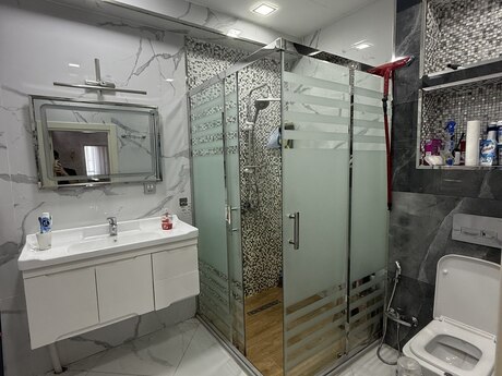 Kirayə 3 otaqlı mənzil, 100 m², İnşaatçılar: 1 400 ₼/ay 4