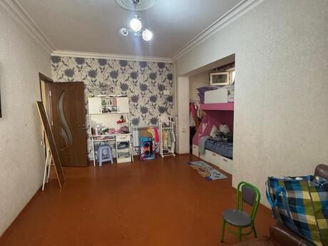 2 otaqlı mənzil, 43 m², 8-ci mikrorayon: 150 000 ₼ 5