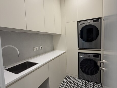 4 otaqlı mənzil, 160 m², Nizami: 798 000 ₼ 3