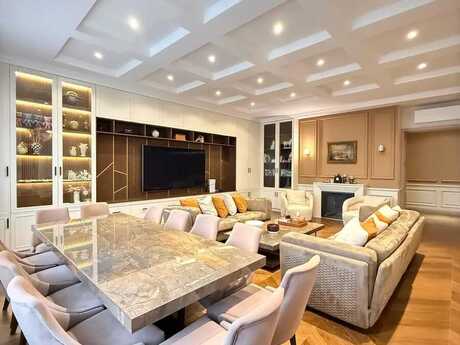 7 otaqlı mənzil, 285 m², 28 May: 1 399 000 ₼ 2