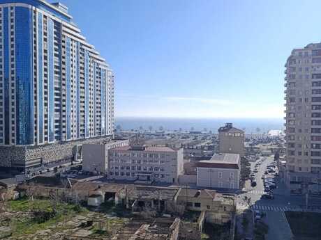 4 otaqlı mənzil, 190 m², Alyans MTK: 620 000 ₼ 3