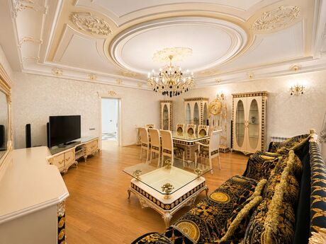 4 otaqlı mənzil, 220 m², 28 May: 630 000 ₼ 3