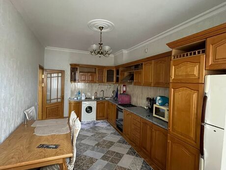 Kirayə 3 otaqlı mənzil, 110 m², Elmlər Akademiyası: 1 200 ₼/ay 4