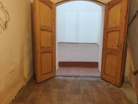 4-комнатная квартира, 100 м², Sahil: 420 000 ₼ 4