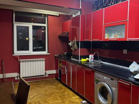 Elan №6434067 - Bakı, İnşaatçılar m., 3 otaqlı, 75 m², 1/5 mərtəbə