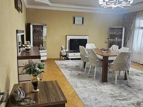 Kirayə 5 otaqlı mənzil, 120 m², Neftçilər: 1 000 ₼/ay 3