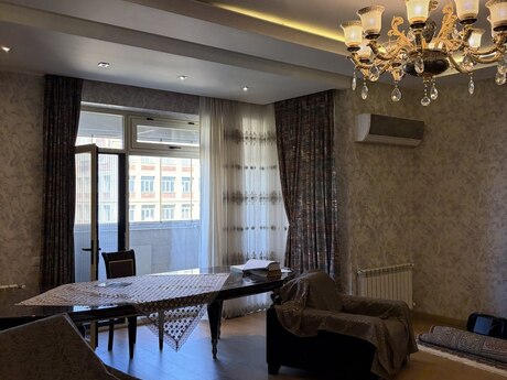 Kirayə 3 otaqlı mənzil, 124 m², Elmlər Akademiyası: 1 700 ₼/ay 3