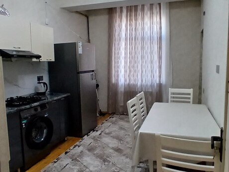 Kirayə 2 otaqlı mənzil, 80 m², Qara Qarayev: 800 ₼/ay 4