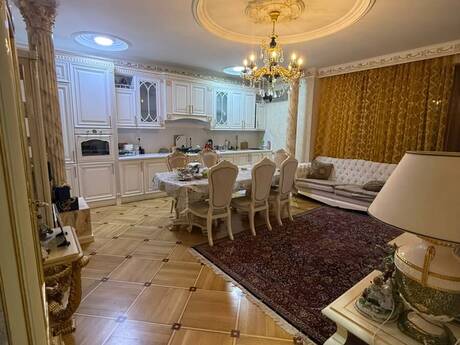 3 otaq · 95 m² · 13/17 mərtəbə, Elmlər Akademiyası