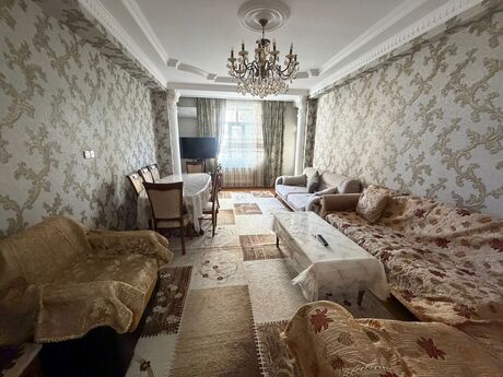3-room apartment for rent, 140 m², Azadlıq Prospekti: 250 ₼/mo 2