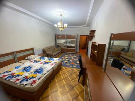Kirayə 3 otaqlı mənzil, 140 m², Nəsimi: 1 000 ₼/ay 4