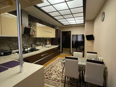 3 otaqlı mənzil, 167 m², Səbail: 410 000 ₼ 5