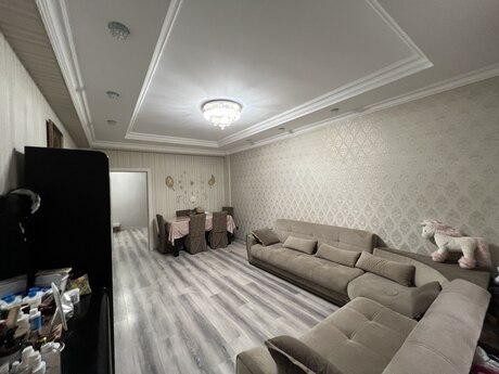 2-комнатная квартира, 72 м², Əhmədli: 160 000 ₼ 2
