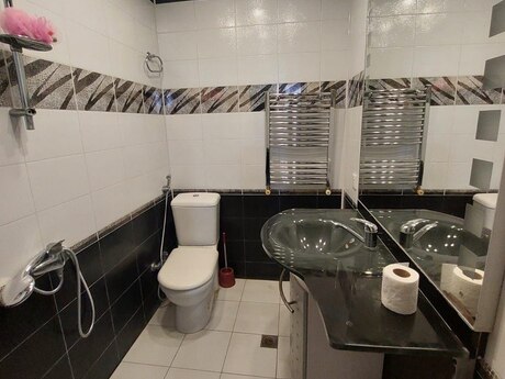 Kirayə 3 otaqlı mənzil, 140 m², Şah İsmayıl Xətai: 1 200 ₼/ay 2