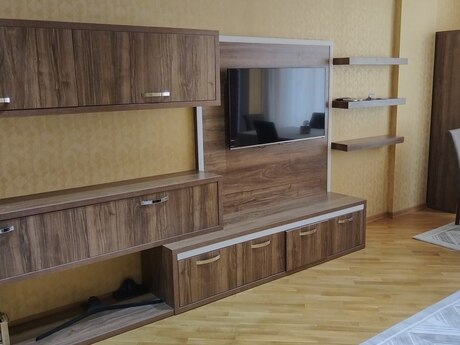 Kirayə 2 otaqlı mənzil, 96 m², Şah İsmayıl Xətai: 1 200 ₼/ay 3
