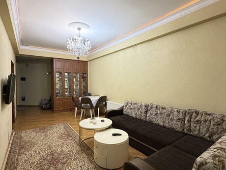 3 otaqlı mənzil, 136 m², İnşaatçılar: 350 000 ₼ 3