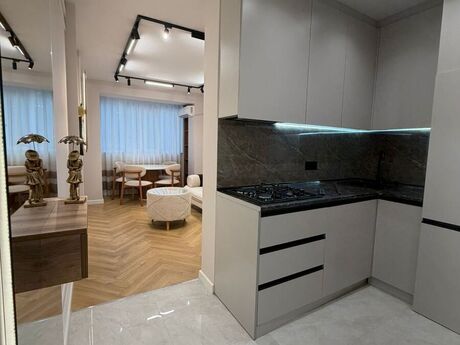 2-room apartment for rent, 50 m², 8 Noyabr: 799 ₼/mo 2