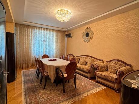 4 otaq · 170 m² · 8/19 mərtəbə, Memar Əcəmi
