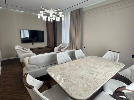 Kirayə 2 otaqlı mənzil, 86 m², West Town: 1 300 ₼/ay 4