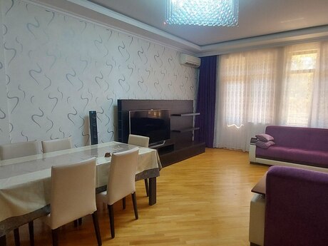 3-room apartment for rent, 130 m², Həzi Aslanov: 999 ₼/mo 4