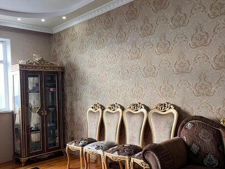 Kirayə 2 otaqlı mənzil, 85 m², İnşaatçılar: 135 ₼/ay 2