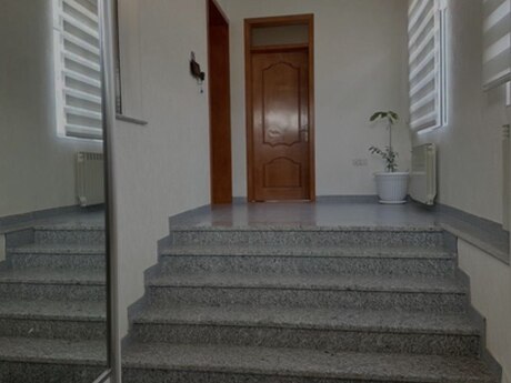 5 otaqlı həyət evi, 250 m², Sulutəpə: 230 000 ₼ 3