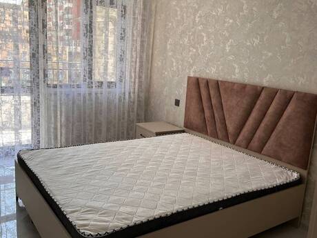 2-room apartment for rent, 55 m², Qara Qarayev: 750 ₼/mo 5