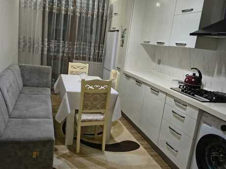 4-room apartment for rent, 150 m², 20 Yanvar: 800 ₼/mo 4
