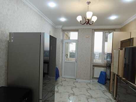 2 rooms · 90 m² · floor 7/16, Neftçilər