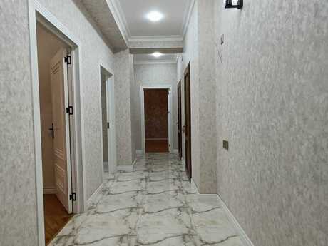2-комнатная квартира, 90 м², Neftçilər: 235 000 ₼ 2