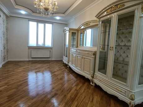2-комнатная квартира, 90 м², Neftçilər: 235 000 ₼ 5