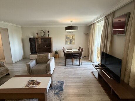Kirayə 2 otaqlı mənzil, 80 m², Nəriman Nərimanov: 800 ₼/ay 2