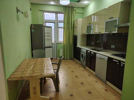 Kirayə 2 otaqlı mənzil, 125 m², Yasamal: 850 ₼/ay 5